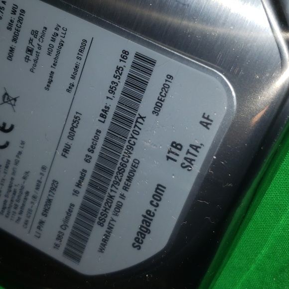 Seagate 1TB Hard Drive NWT - Picture 2 of 3